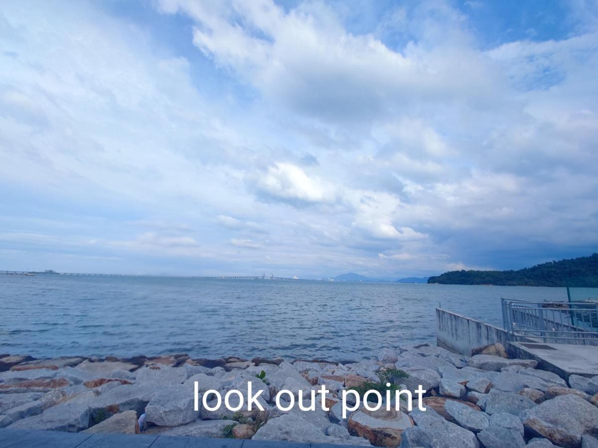 Infinite Seaview With Penang Bridge With Sunrise Up To 11 Person *