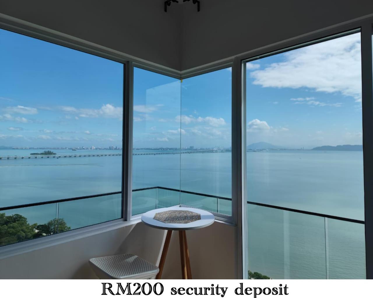 Infinite Seaview With Penang Bridge With Sunrise Up To 11 Person *