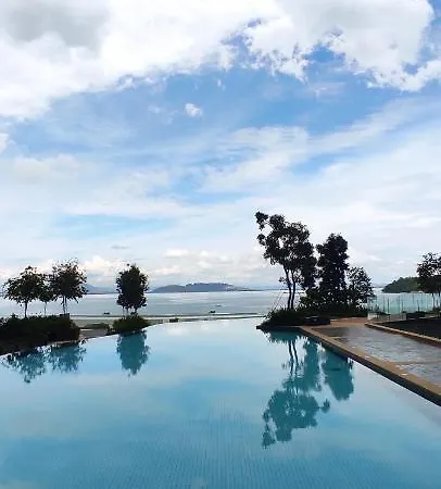 Infinite Seaview With Penang Bridge Suite With Sunrise Up To 11 Person Bayan Lepas Luaran gambar
