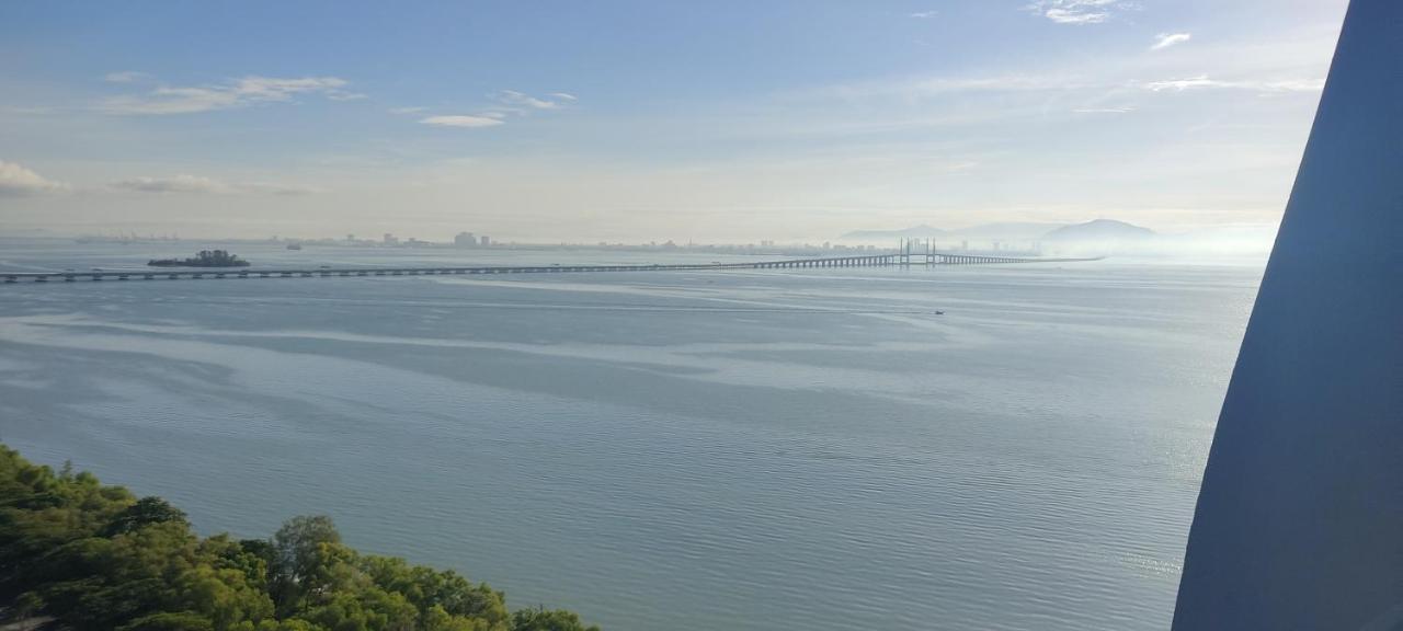 Infinite Seaview With Penang Bridge With Sunrise Up To 11 Person * Bayan Lepas