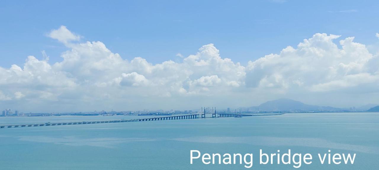 Infinite Seaview With Penang Bridge With Sunrise Up To 11 Person * Bayan Lepas